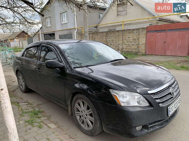 Toyota Avalon 2006