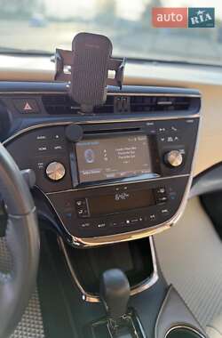 Седан Toyota Avalon 2017 в 