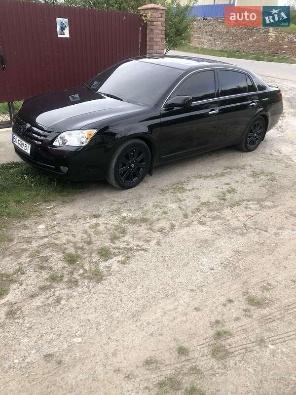 Седан Toyota Avalon 2008 в 
