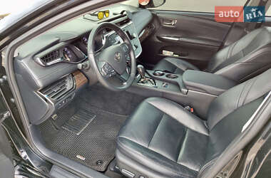 Седан Toyota Avalon 2013 в 
