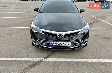 Седан Toyota Avalon 2013 в Житомире