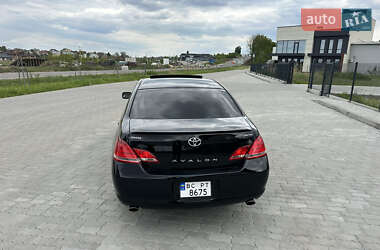 Седан Toyota Avalon 2006 в 