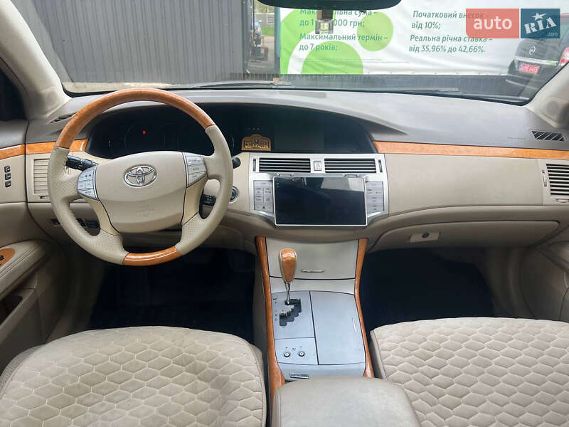 Седан Toyota Avalon 2006 в Чернигове