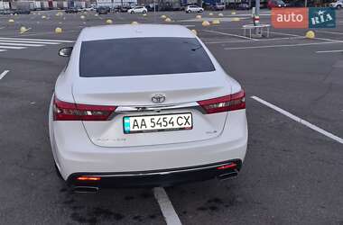 Седан Toyota Avalon 2016 в 