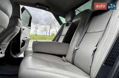 Седан Toyota Avalon 2013 в 