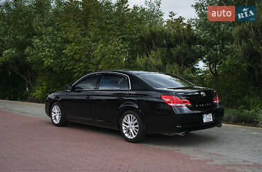 Седан Toyota Avalon 2006 в 