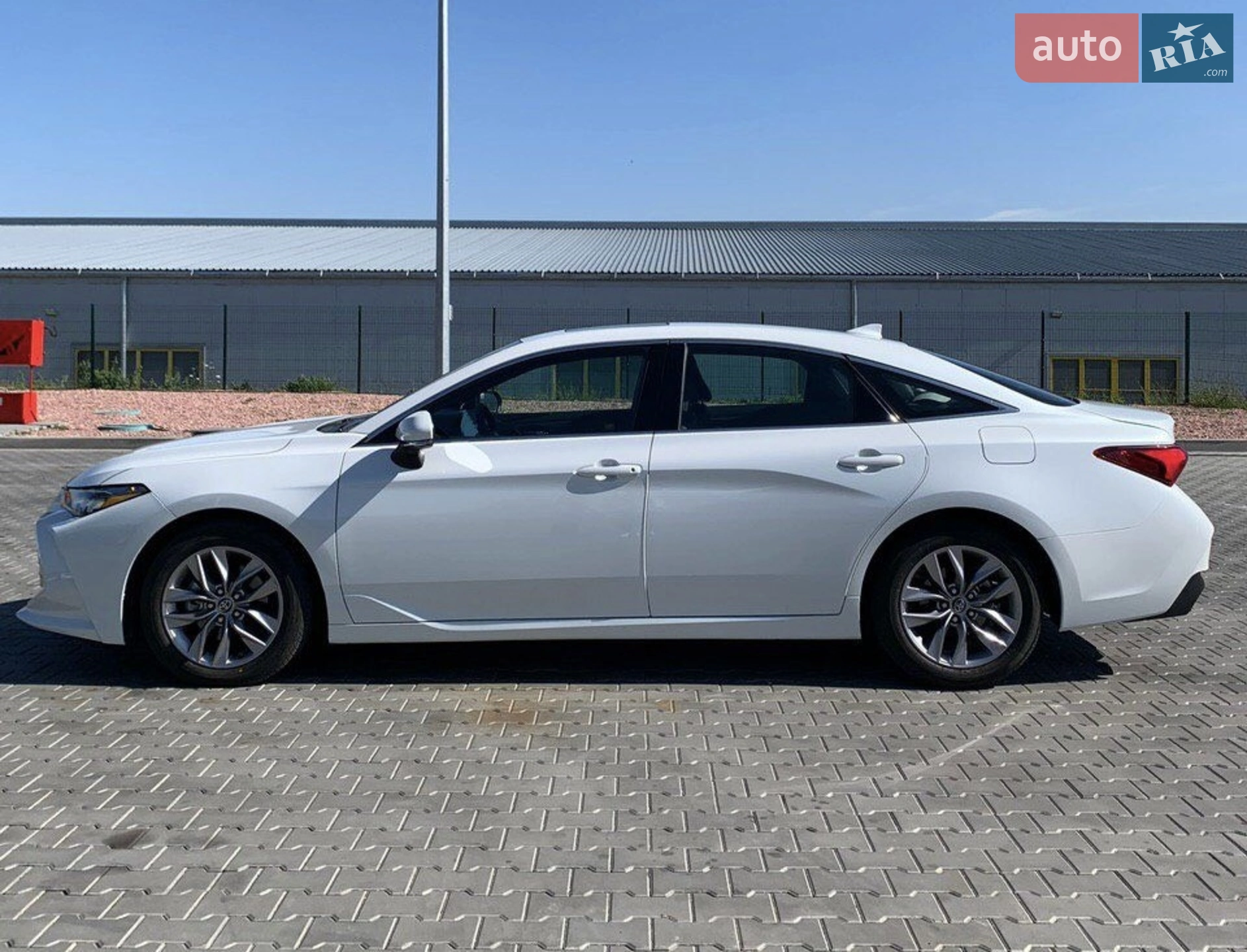 2018 Toyota Avalon - мініатюра 2