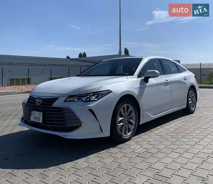 Toyota Avalon 2018