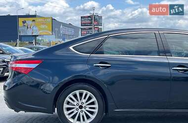 Седан Toyota Avalon 2014 в 