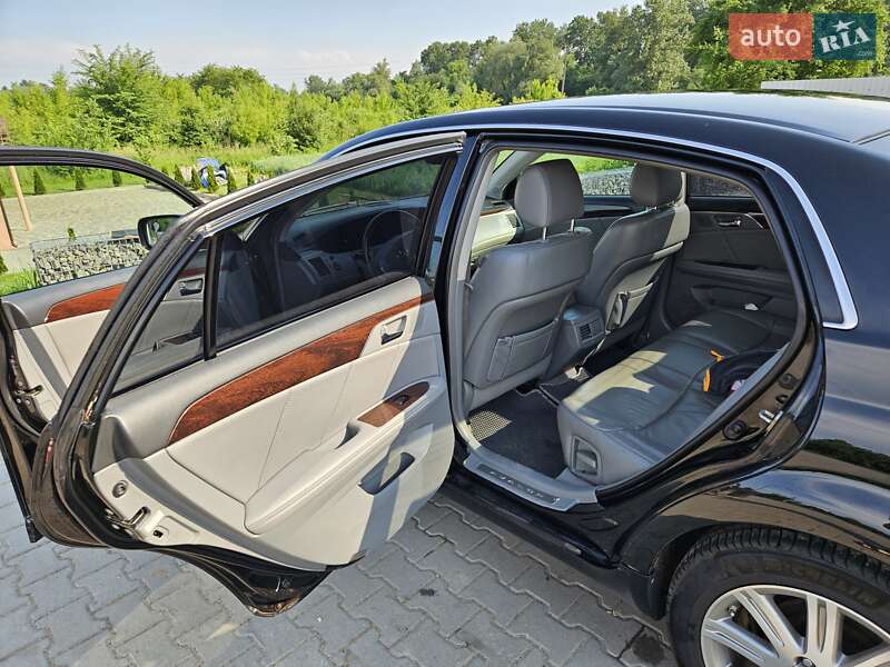 Седан Toyota Avalon 2008 в Снятине