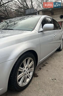 Седан Toyota Avalon 2006 в Києві
