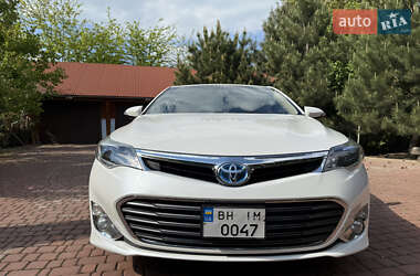 Седан Toyota Avalon 2015 в Белгороде-Днестровском