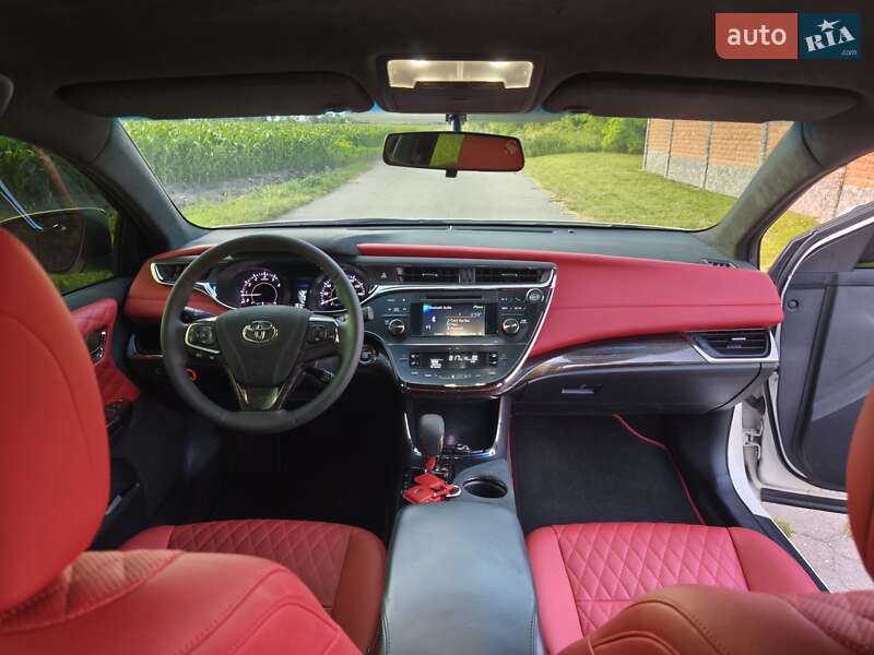 Toyota Avalon 2014