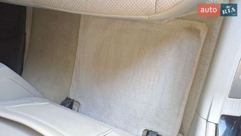 Седан Toyota Avalon 2006 в Измаиле