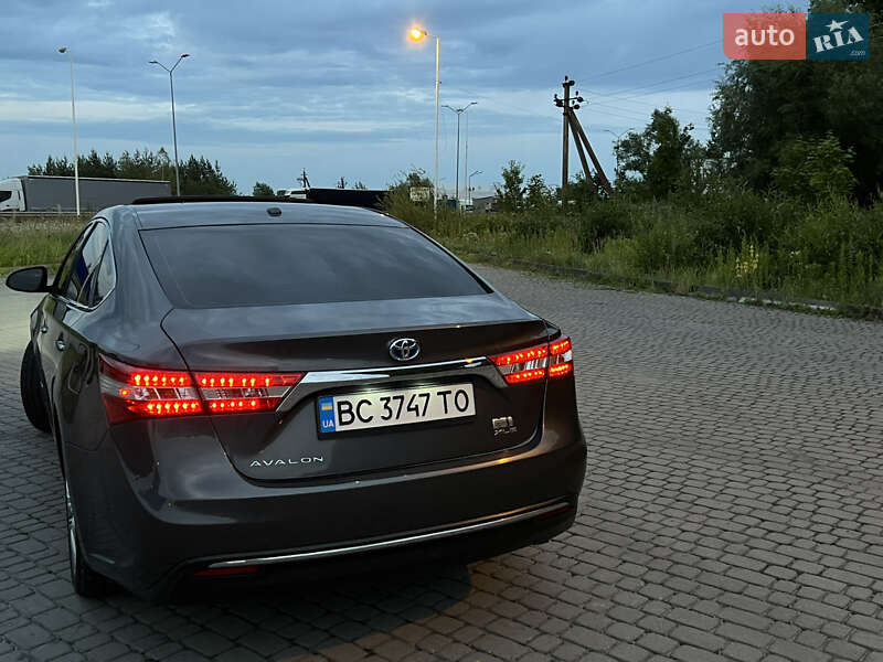 Седан Toyota Avalon 2013 в Львові фото 11 Седан Toyota Avalon 2013 в Львові