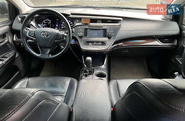 Седан Toyota Avalon 2013 в 