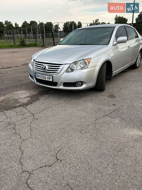 Седан Toyota Avalon 2008 в Житомире