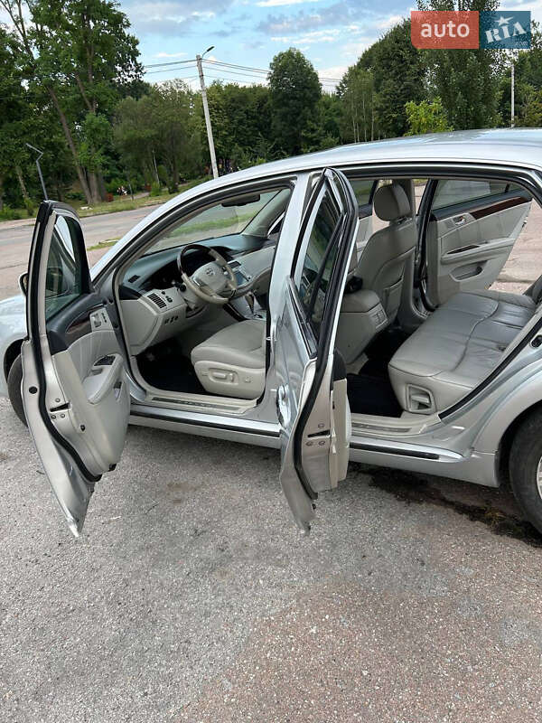 Седан Toyota Avalon 2008 в Житомире