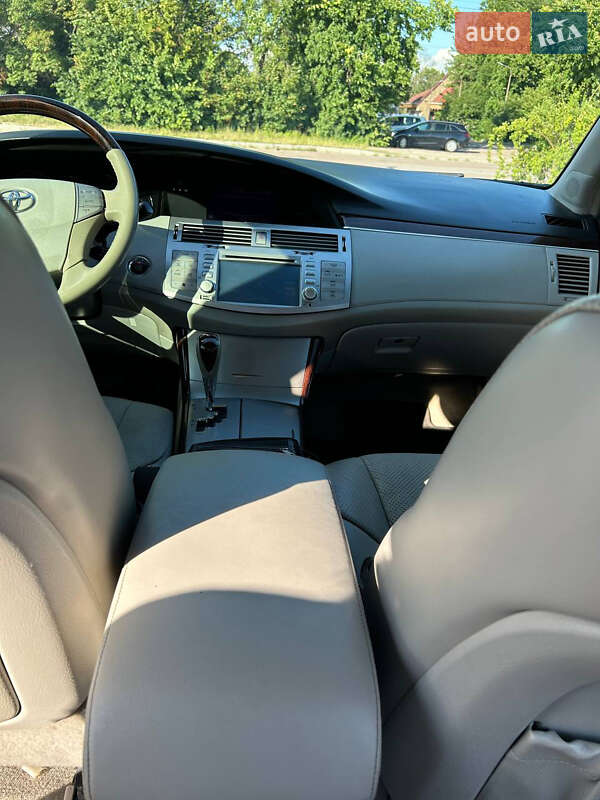 Седан Toyota Avalon 2008 в Житомире