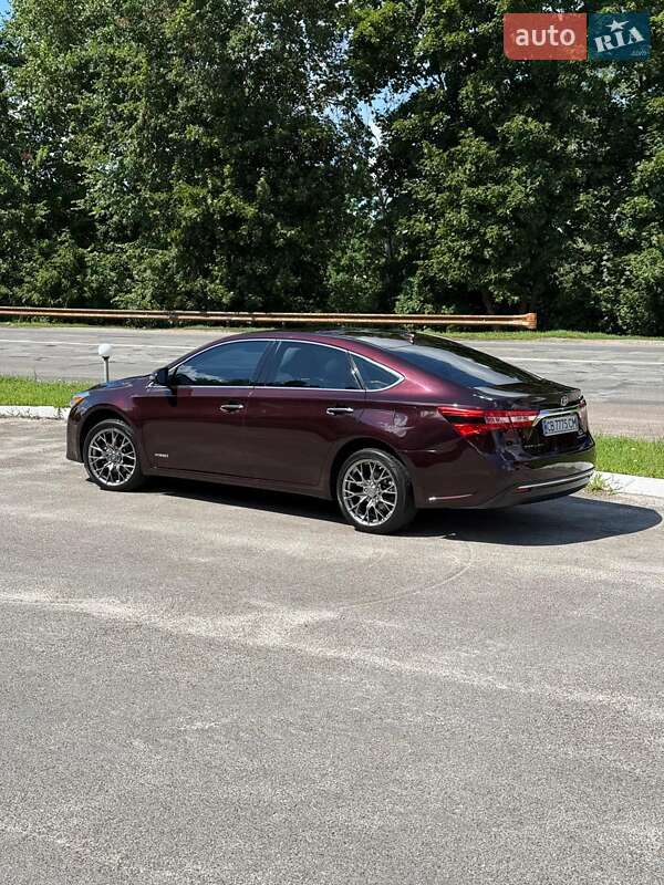 Седан Toyota Avalon 2014 в 