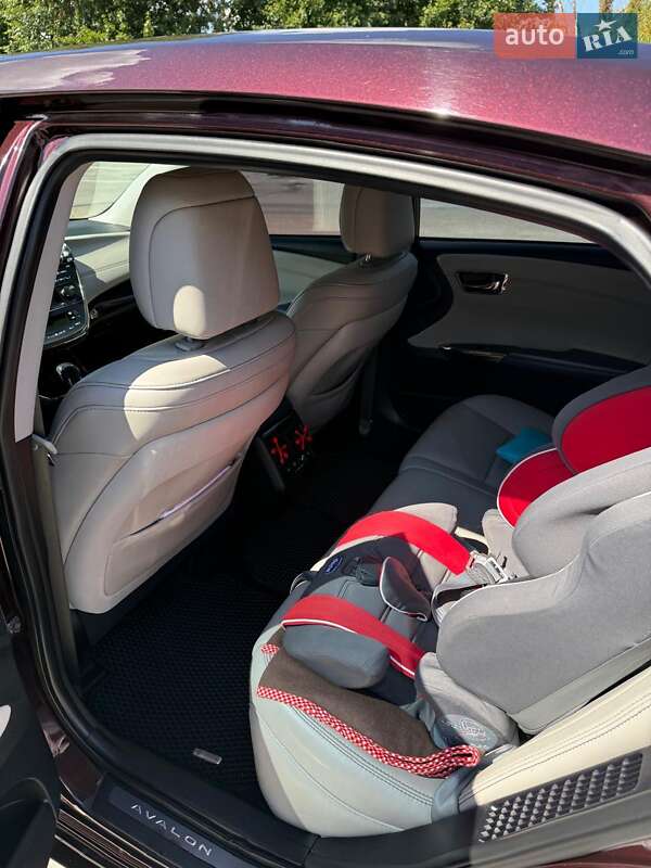 Седан Toyota Avalon 2014 в Чернигове фото 9 Седан Toyota Avalon 2014 в Чернигове