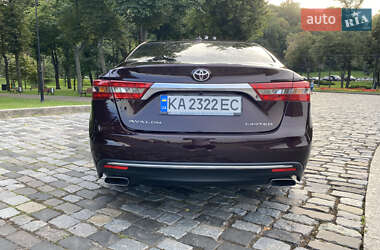 Седан Toyota Avalon 2016 в 
