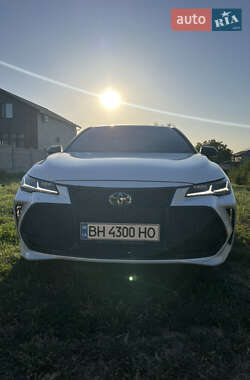 Седан Toyota Avalon 2019 в Одессе