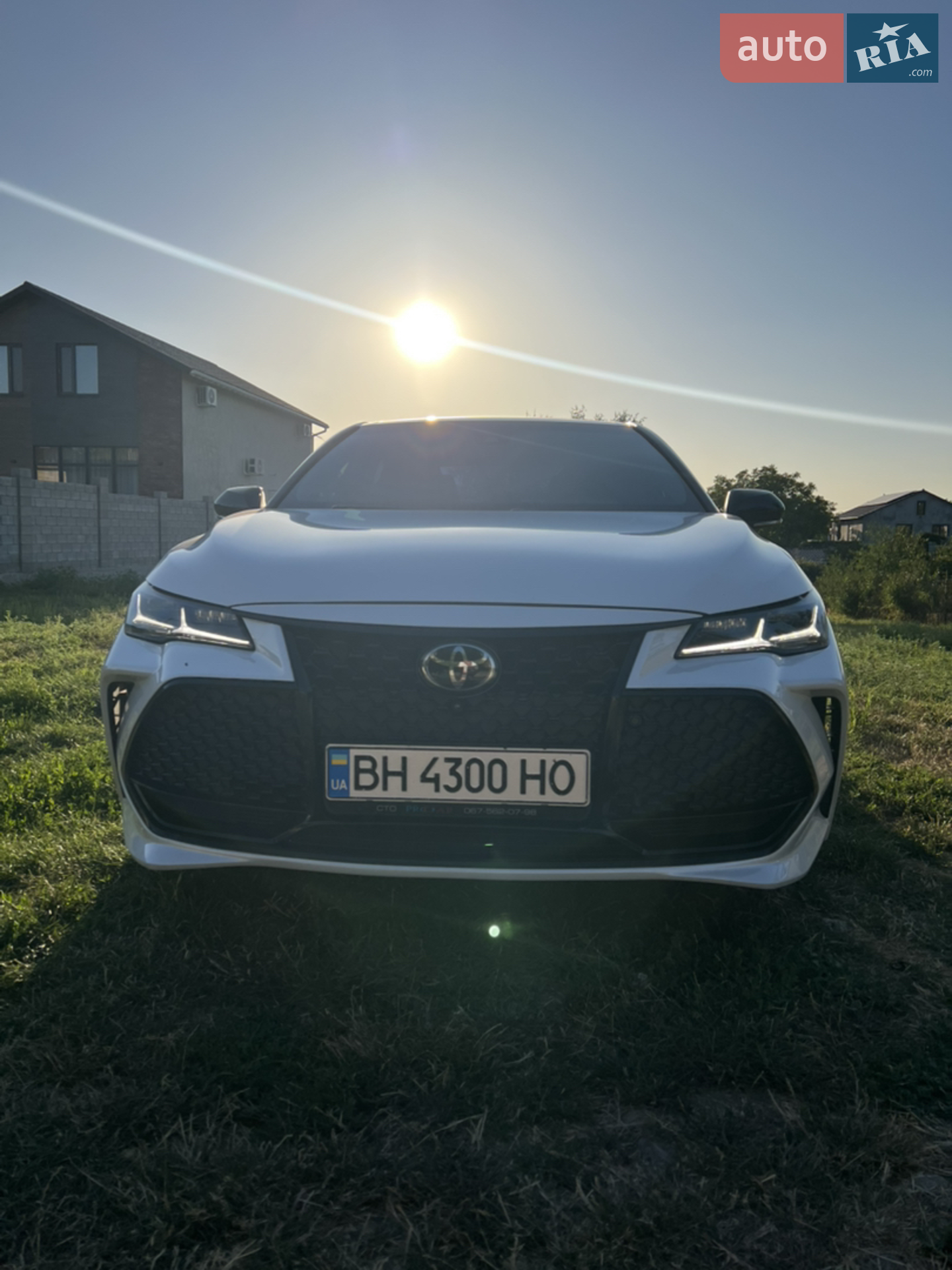 2019 Toyota Avalon - фото 1