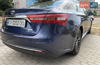 Седан Toyota Avalon 2017 в 