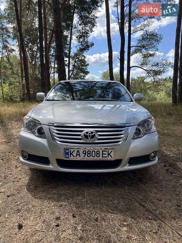 Седан Toyota Avalon 2007 в Києві