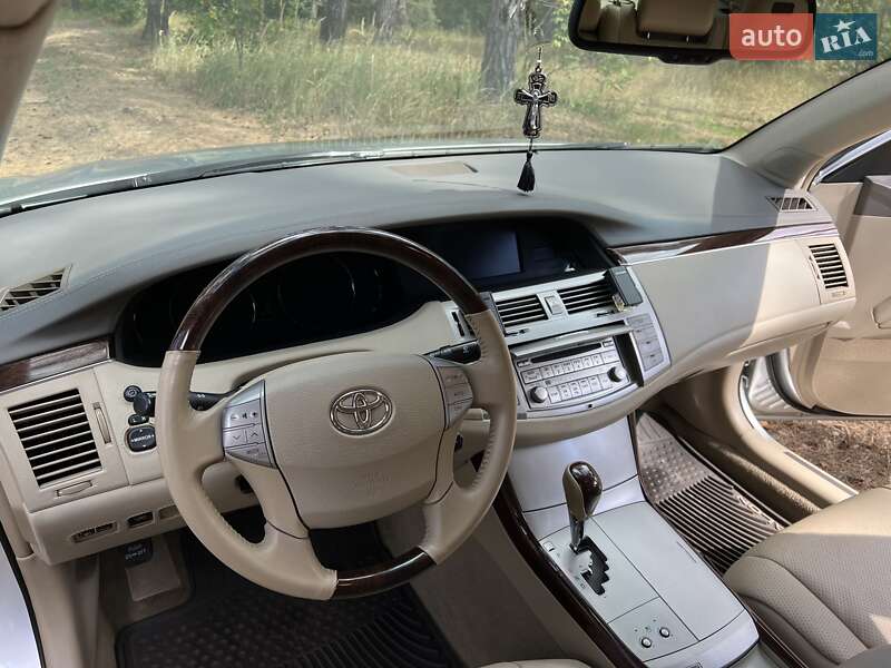 Седан Toyota Avalon 2007 в Києві