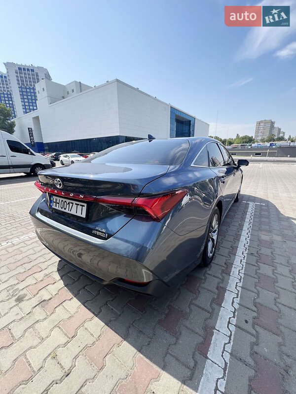 Седан Toyota Avalon 2020 в Одессе