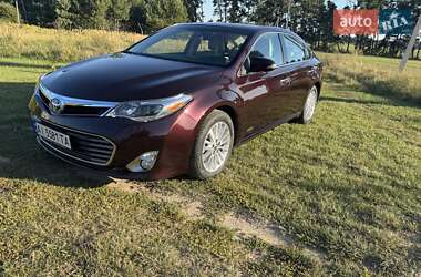 Седан Toyota Avalon 2015 в Києві