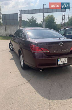 Седан Toyota Avalon 2005 в 