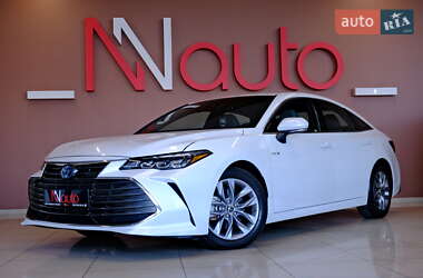 Седан Toyota Avalon 2019 в Одесі