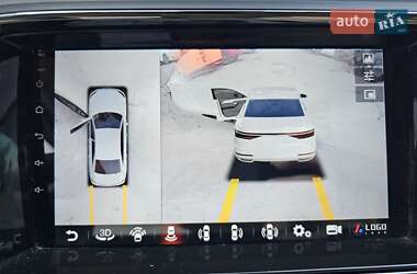 Седан Toyota Avalon 2017 в  фото 36 Седан Toyota Avalon 2017 в