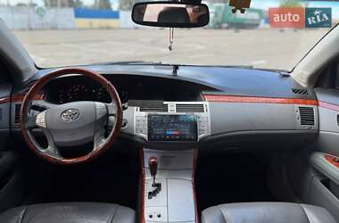 Седан Toyota Avalon 2006 в 