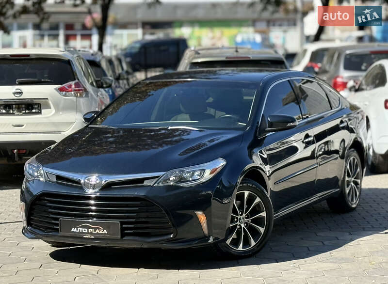 Седан Toyota Avalon 2016 в Одесі
