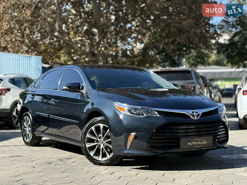 Седан Toyota Avalon 2016 в Одесі