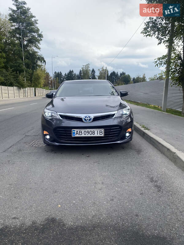 Toyota Avalon 2015
