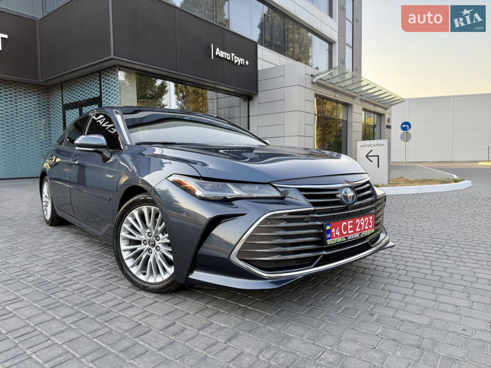 2020 Toyota Avalon - мініатюра 5