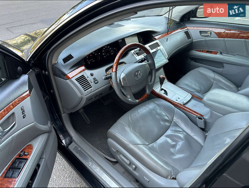 Седан Toyota Avalon 2007 в Одессе