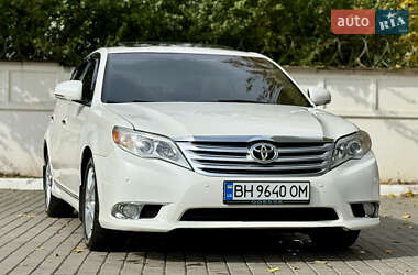 Седан Toyota Avalon 2011 в Одессе