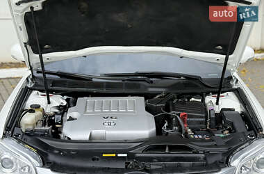 Седан Toyota Avalon 2011 в 