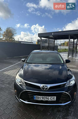 Седан Toyota Avalon 2015 в Житомирі