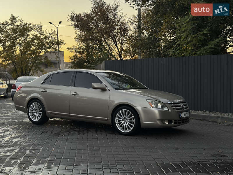 Седан Toyota Avalon 2006 в Днепре