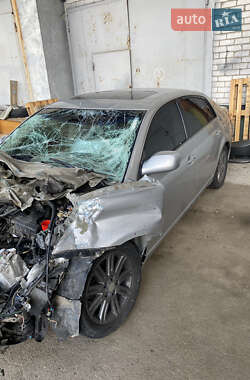 Седан Toyota Avalon 2006 в 