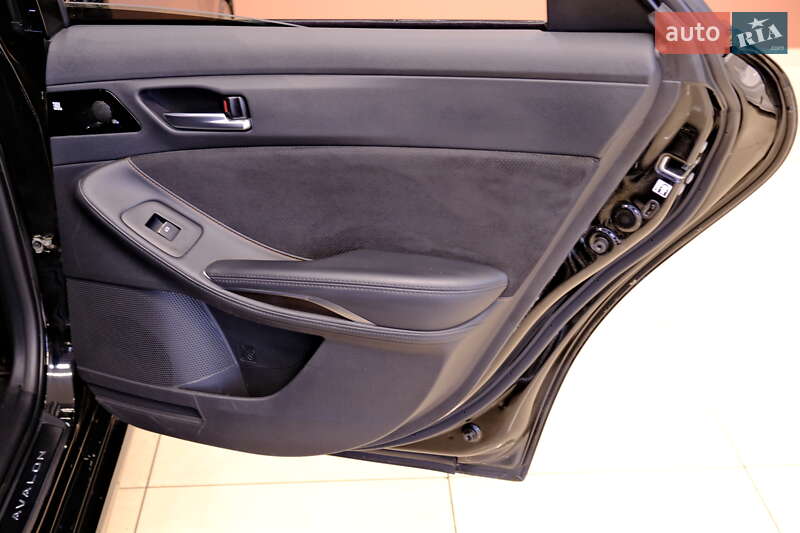 Седан Toyota Avalon 2019 в Одесі фото 40 Седан Toyota Avalon 2019 в Одесі