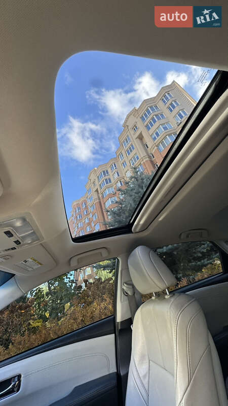 Седан Toyota Avalon 2013 в Киеве фото 14 Седан Toyota Avalon 2013 в Киеве