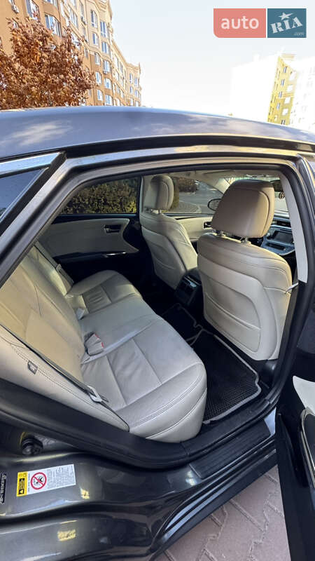 Седан Toyota Avalon 2013 в Киеве фото 22 Седан Toyota Avalon 2013 в Киеве